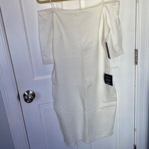 size large stretch off the shoulder dress from lulus with tags